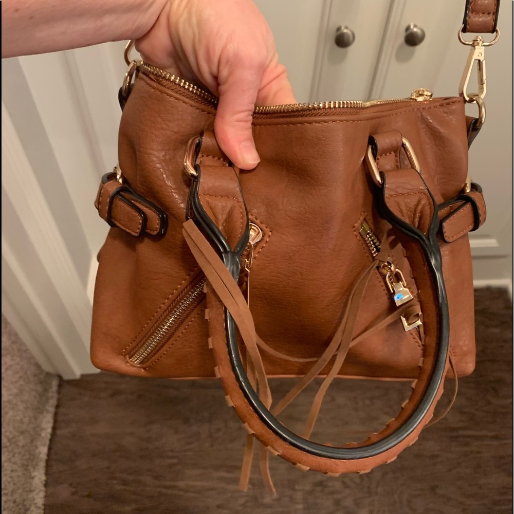 Handbag-designer inspired